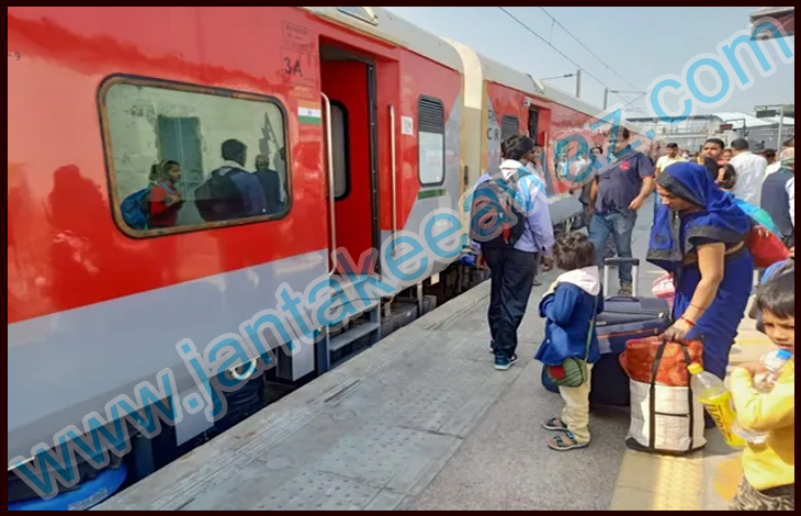 IRCTC Ticket Booking : टिकट बुकिंग के नियम में हुआ ये बड़ा बदलाव, IRCTC ने दी जानकारी 1 IRCTC Ticket Boking